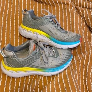 hoka clifton’s